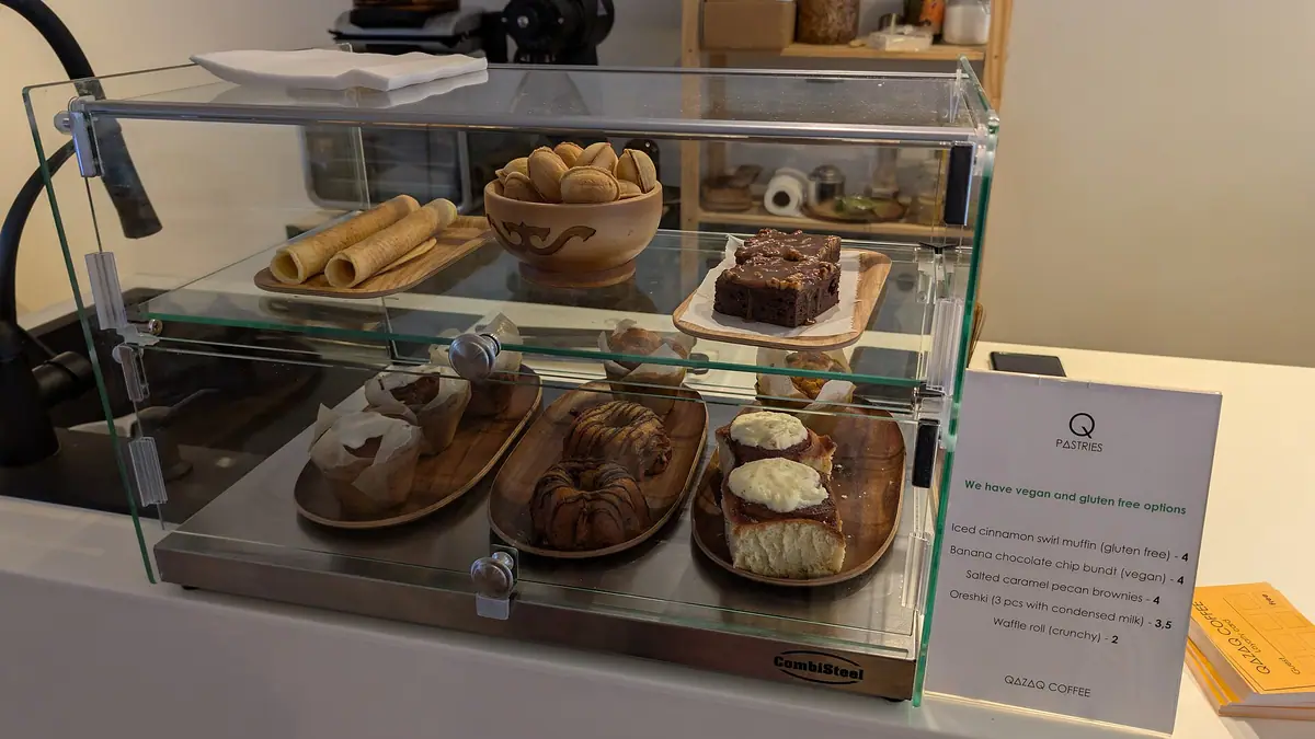 Cookie Shop bakes